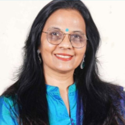 Reepa Jasani - Ex Comm Member